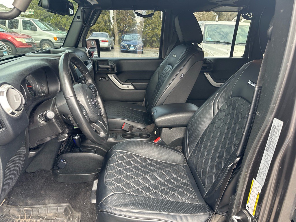 2017 Jeep Wrangler Unlimited Image 9