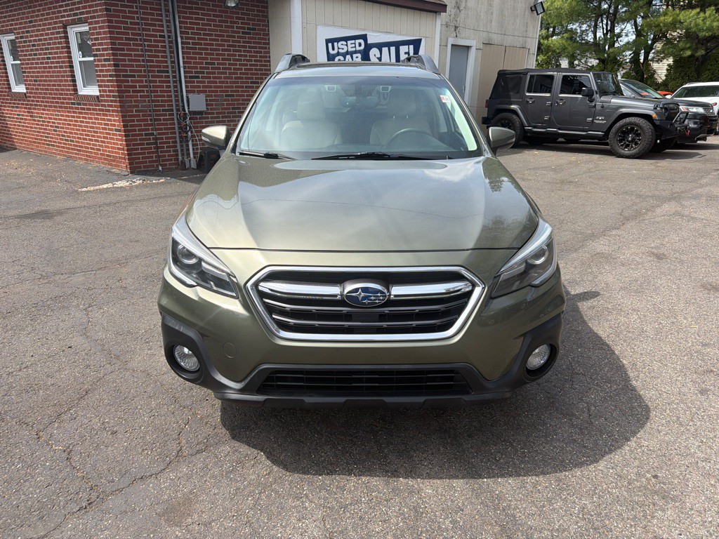 2019 Subaru Outback Image 2
