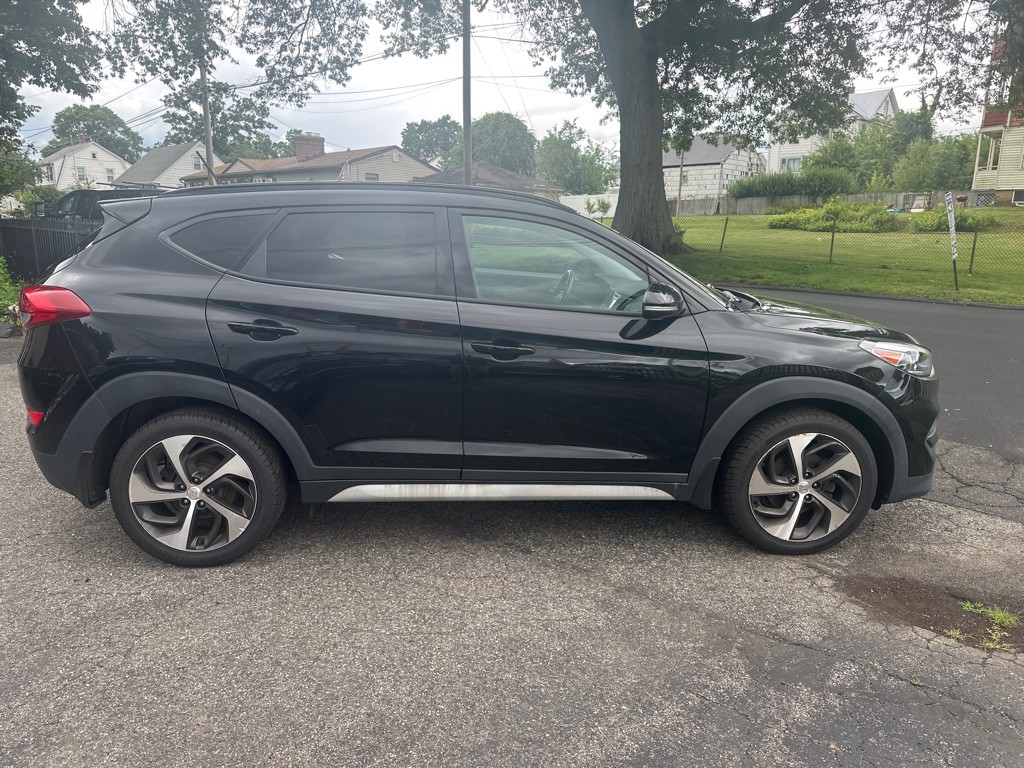 2017 Hyundai Tucson Image 6