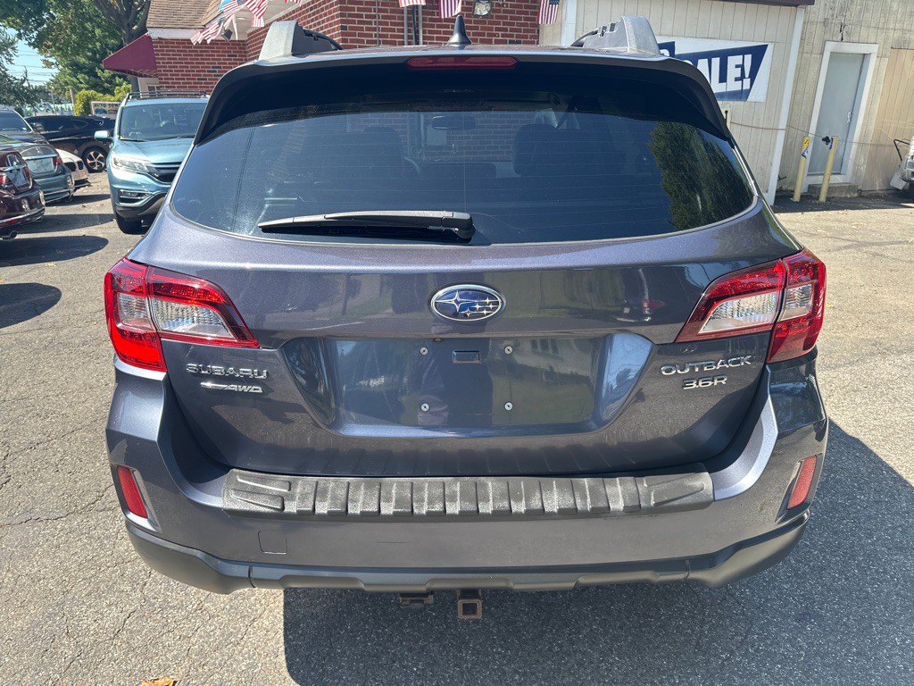 2016 Subaru Outback Image 4