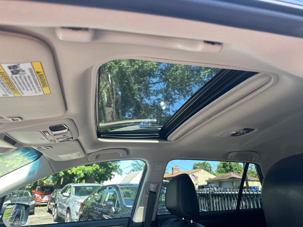 2016 Subaru Outback Image 12