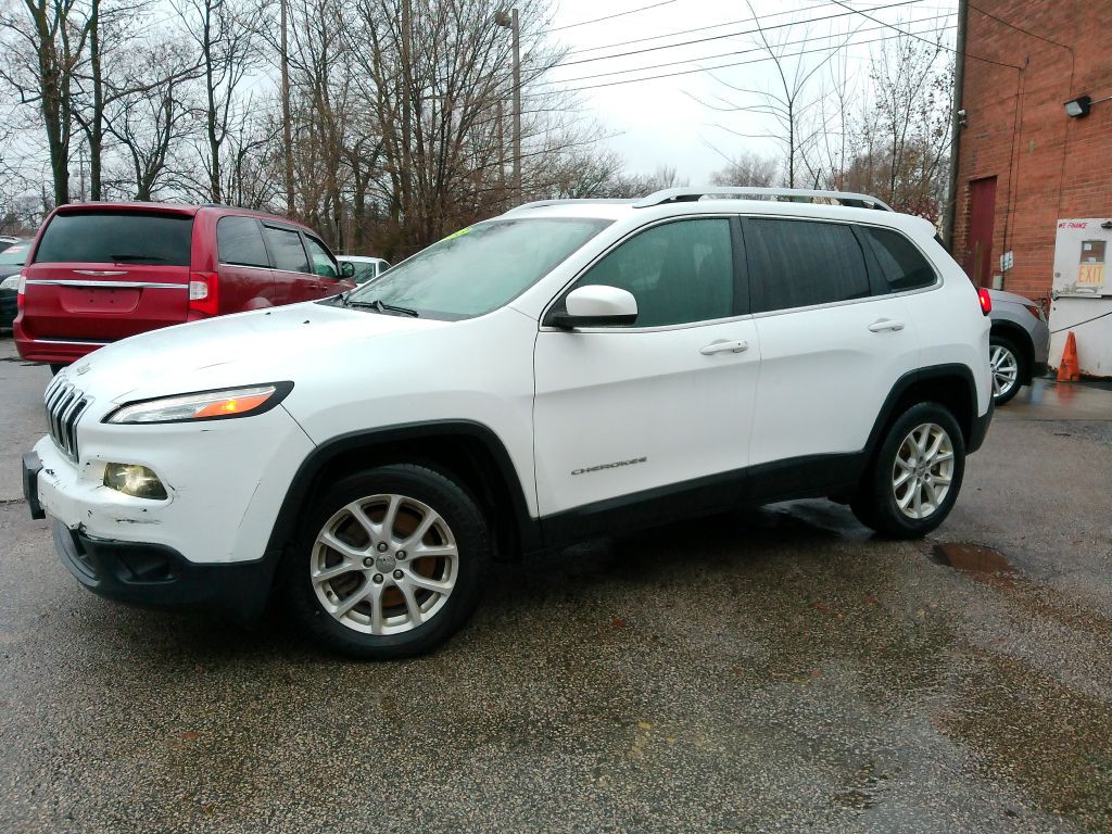 2018 Jeep Cherokee Image 2