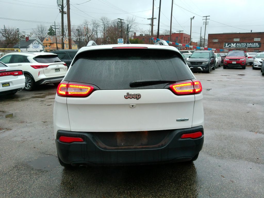 2018 Jeep Cherokee Image 12