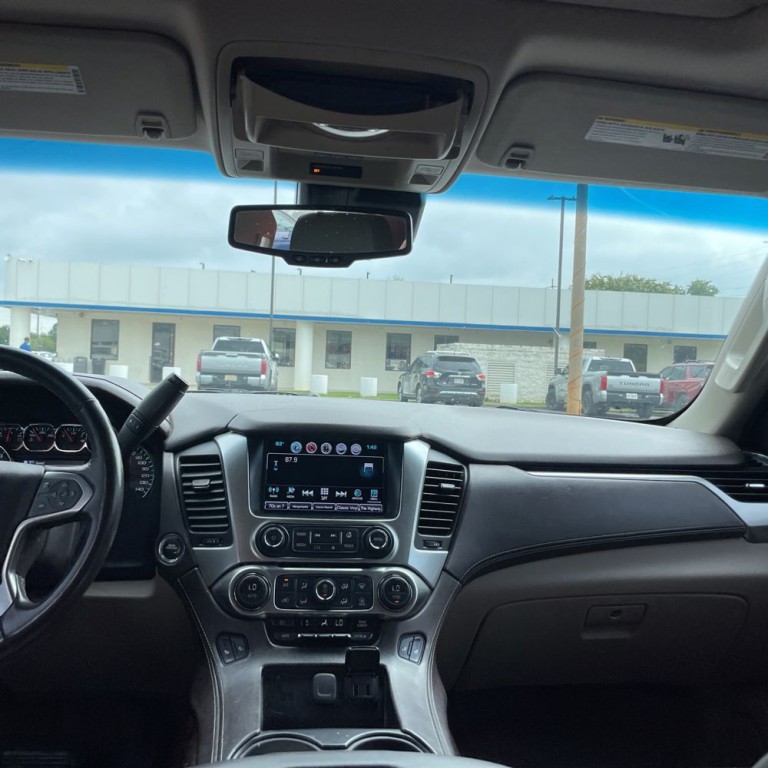 2016 Chevrolet Tahoe Image 6