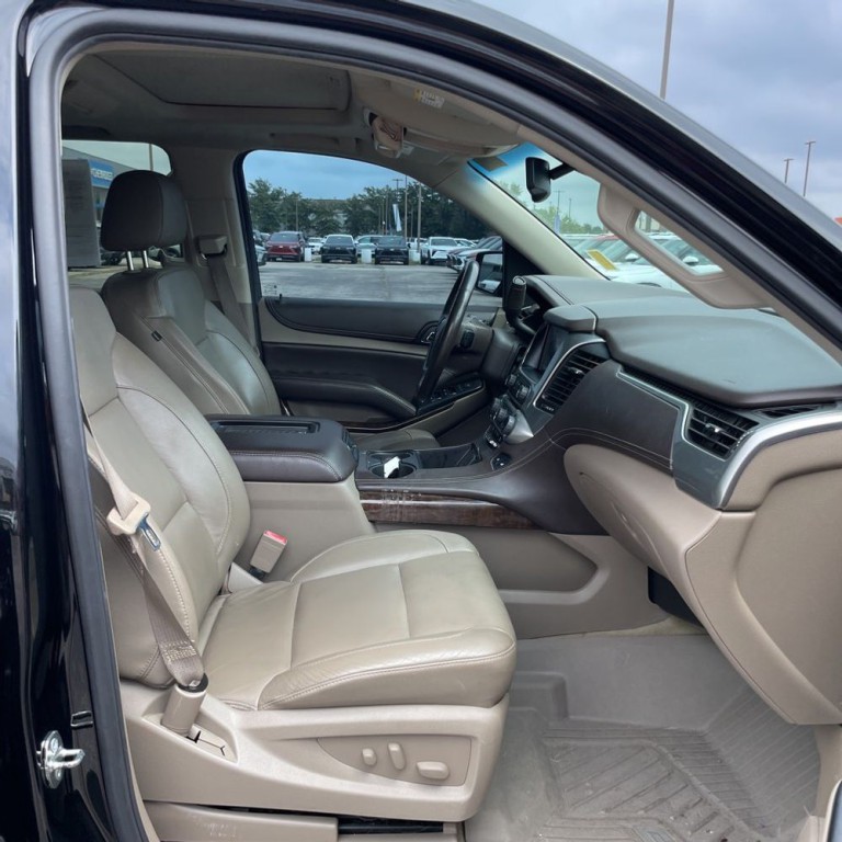 2016 Chevrolet Tahoe Image 9