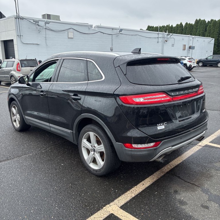 2016 Lincoln MKC Image 3