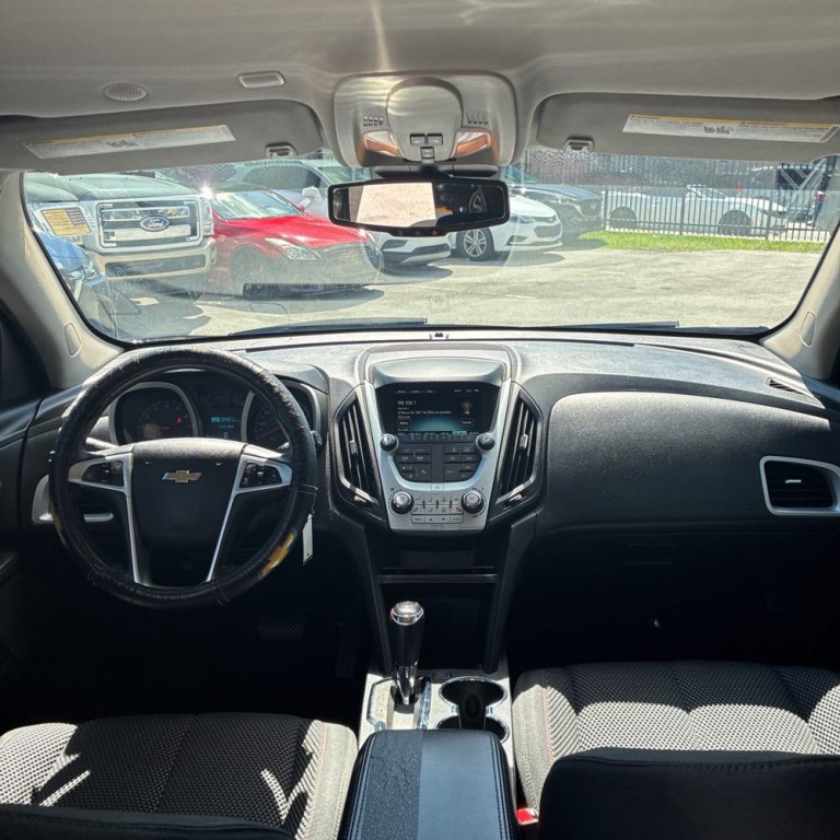 2017 Chevrolet Equinox Image 10