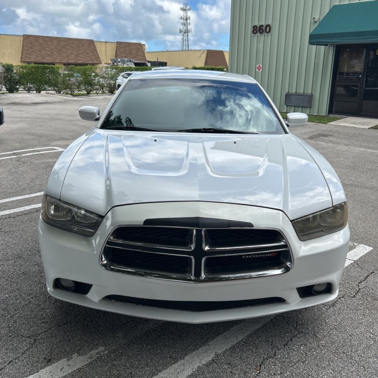 2014 Dodge Charger Image 1