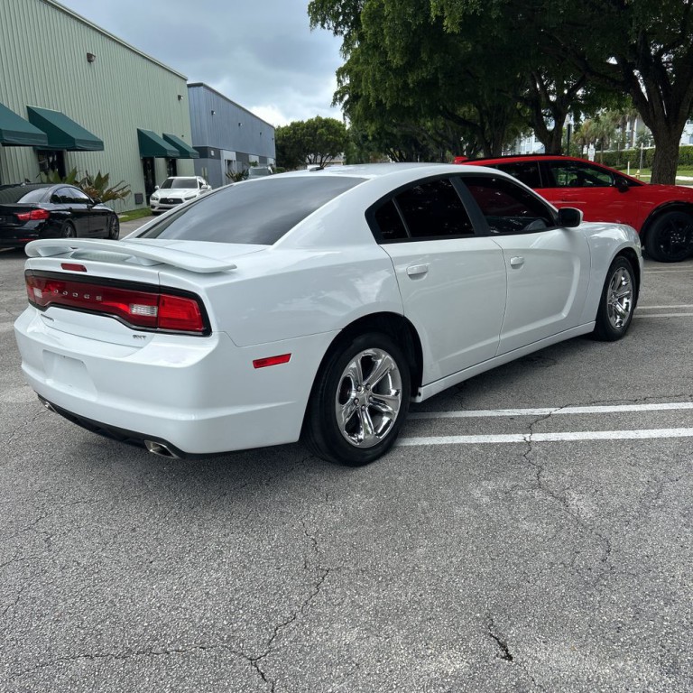 2014 Dodge Charger Image 3