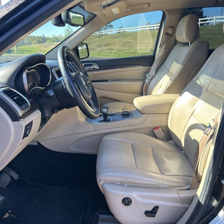 2014 Jeep Grand Cherokee Image 2