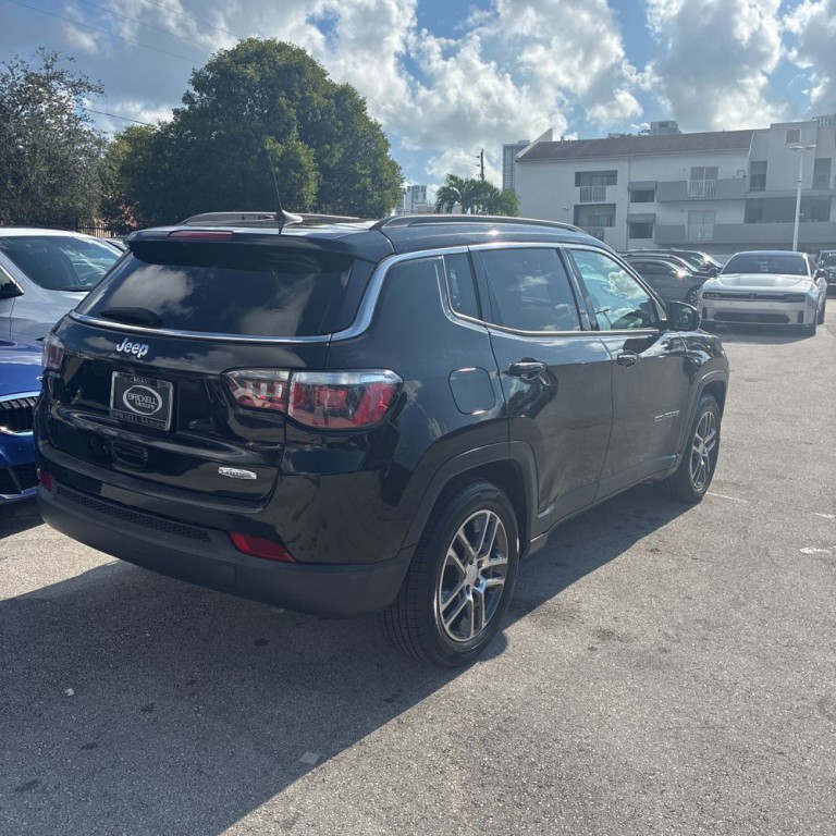 2019 Jeep Compass Image 6
