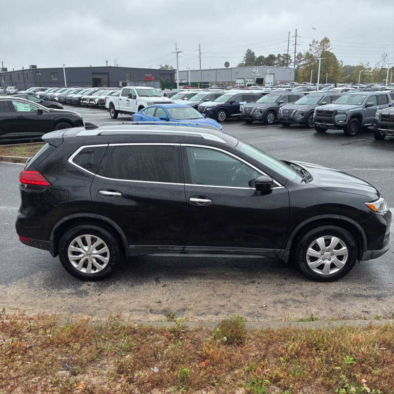 2017 Nissan Rogue Image 6