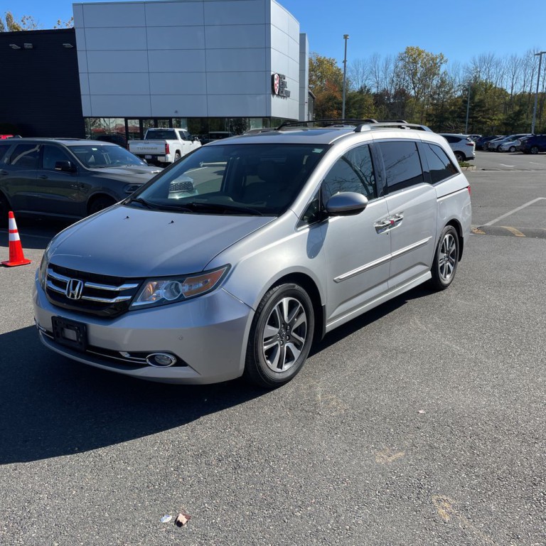 2015 Honda Odyssey Image 3