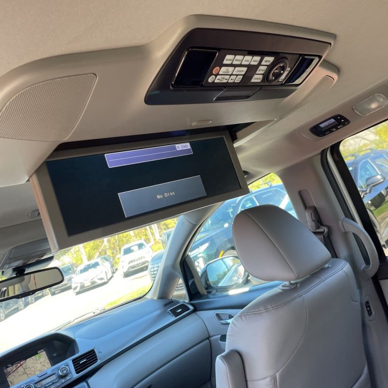 2015 Honda Odyssey Image 5