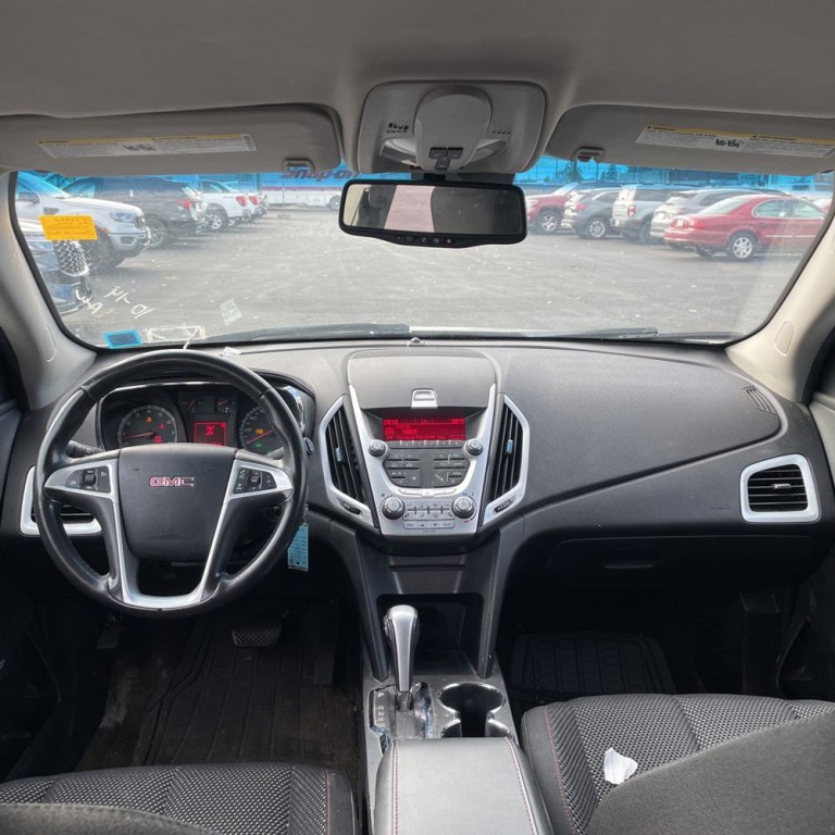 2011 GMC Terrain Image 9