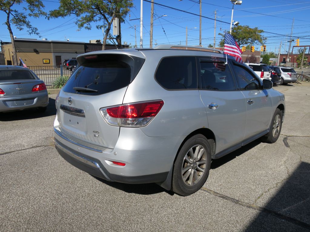 2015 Nissan Pathfinder Image 3