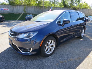 Image for 2018 Chrysler Pacifica Touring Plus ID: 7644249