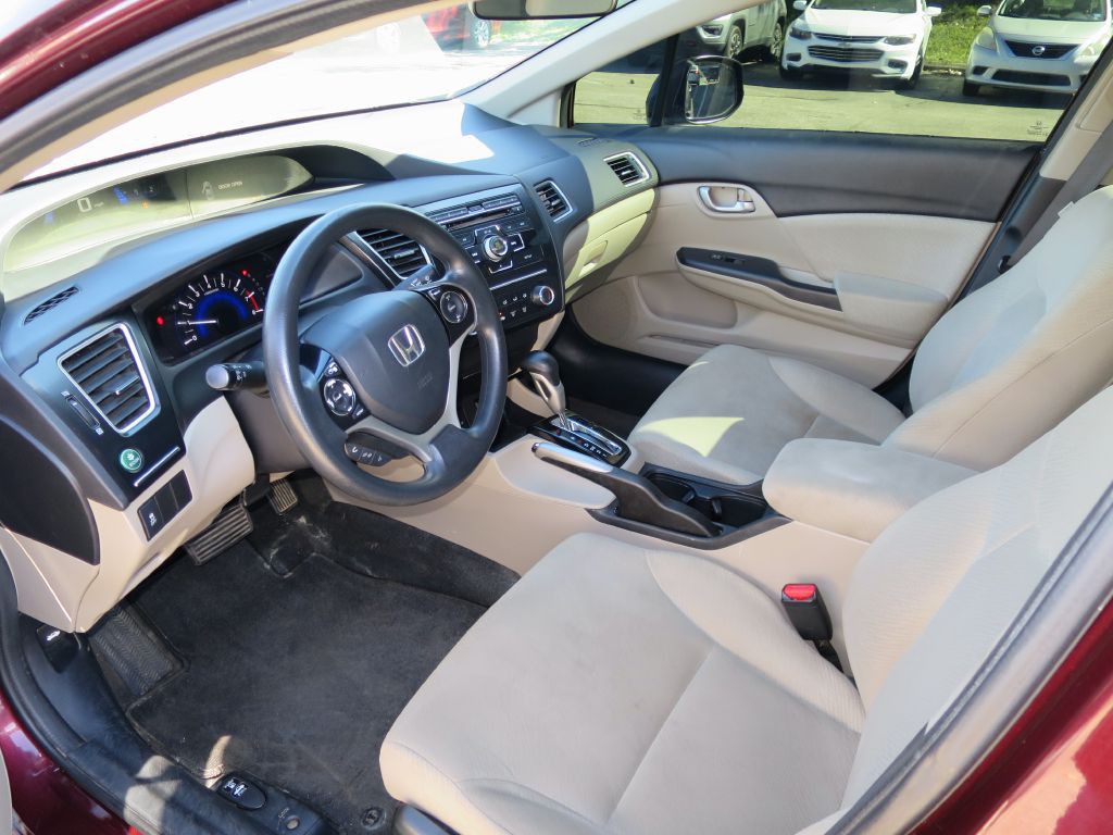 2013 Honda Civic Image 8