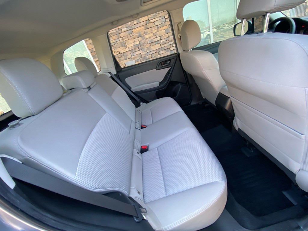 2015 Subaru Forester Image 13
