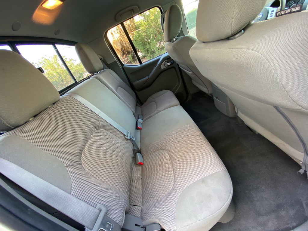 2019 Nissan Frontier Image 12