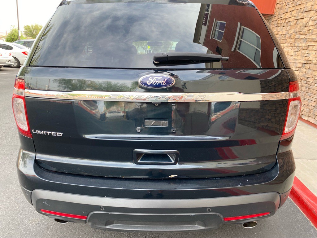 2014 Ford Explorer Image 5
