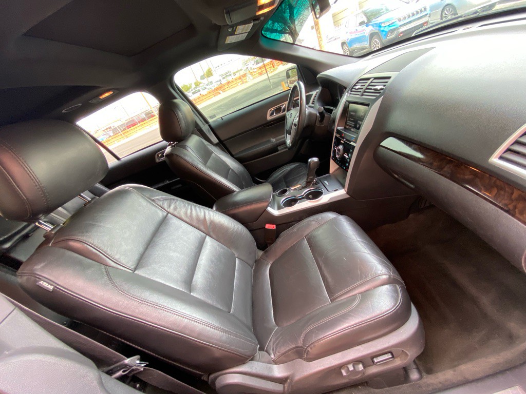 2014 Ford Explorer Image 15