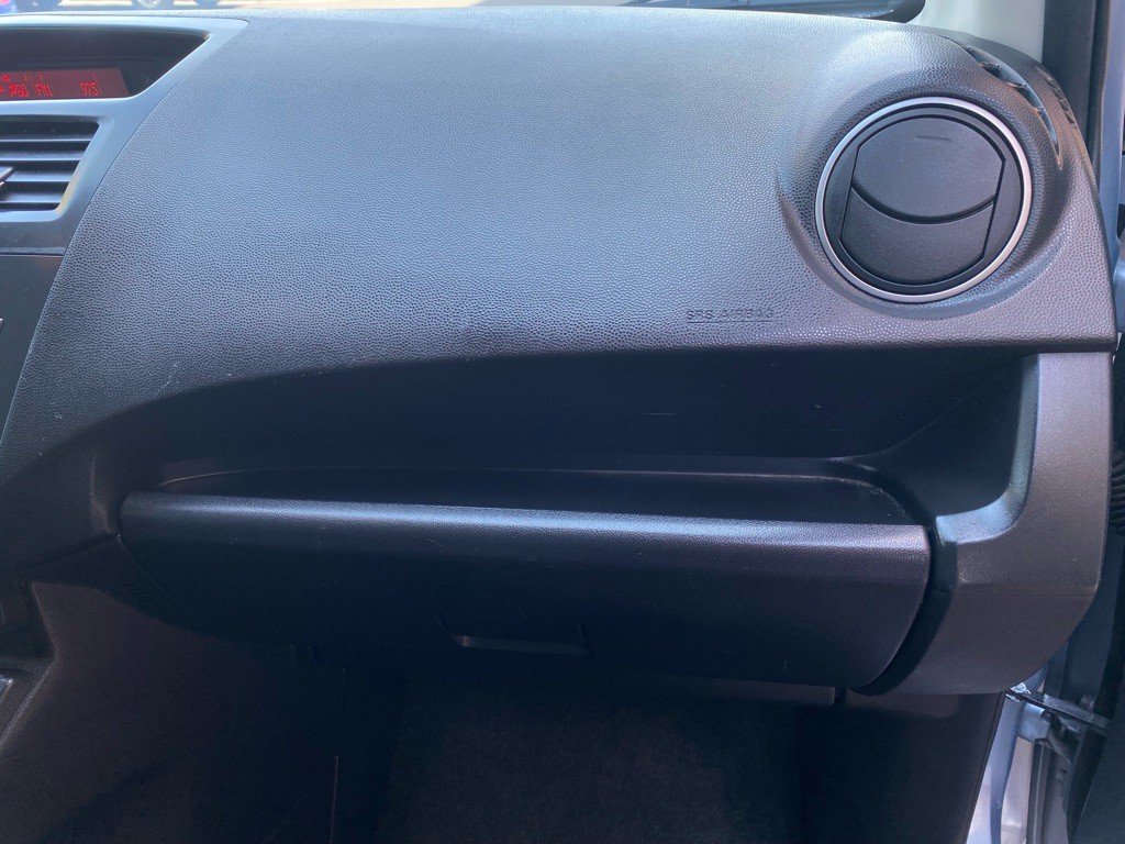 2012 Mazda Mazda5 Image 33