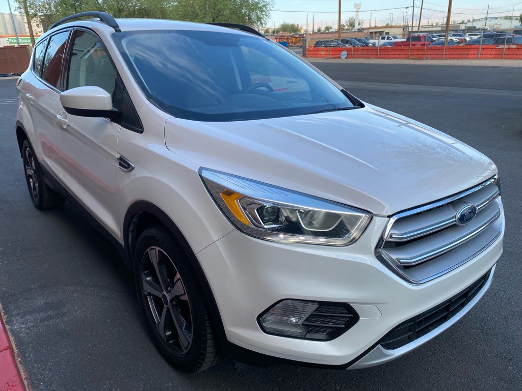 2018 Ford Escape Image 3