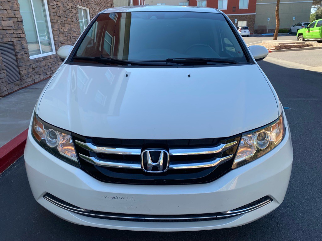 2015 Honda Odyssey Image 2