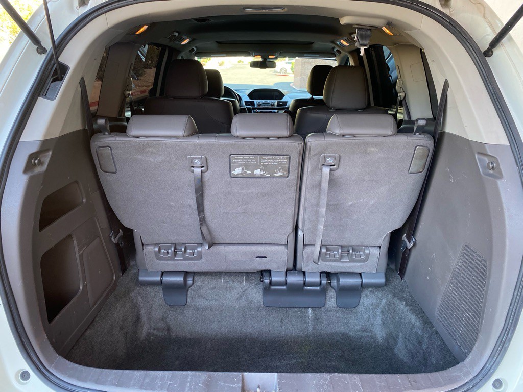 2015 Honda Odyssey Image 13
