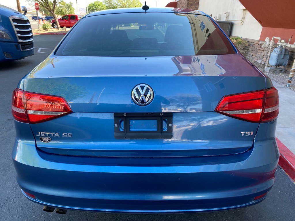 2015 Volkswagen Jetta Image 5