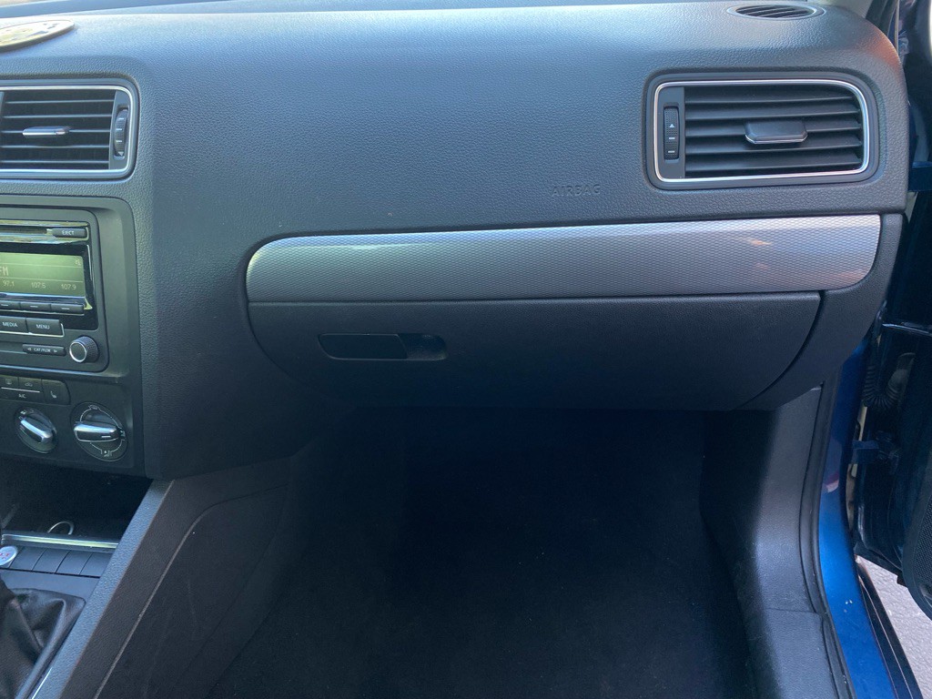 2015 Volkswagen Jetta Image 13