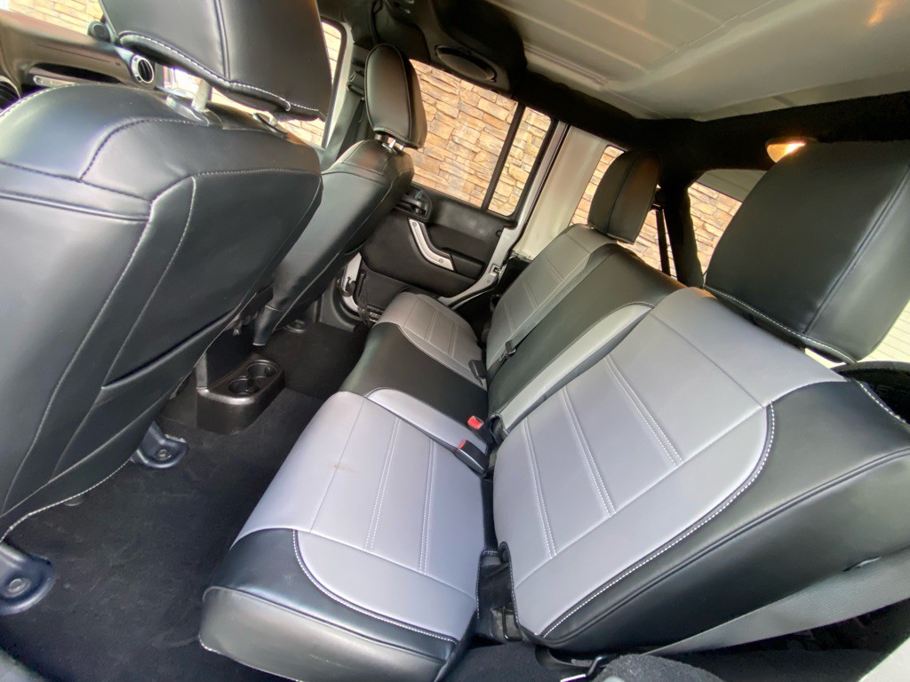 2014 Jeep Wrangler Unlimited Image 11
