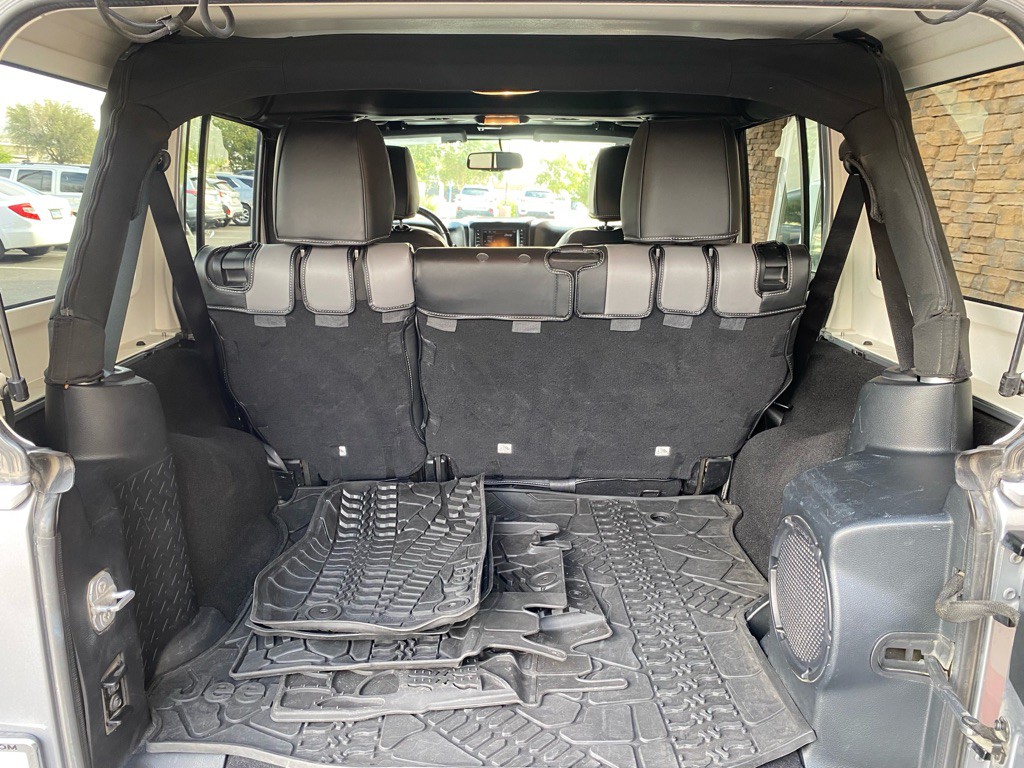2014 Jeep Wrangler Unlimited Image 12