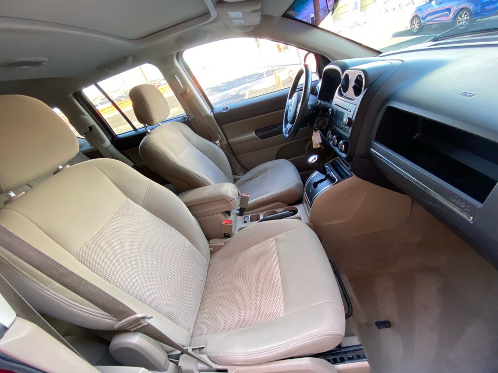 2011 Jeep Compass Image 14