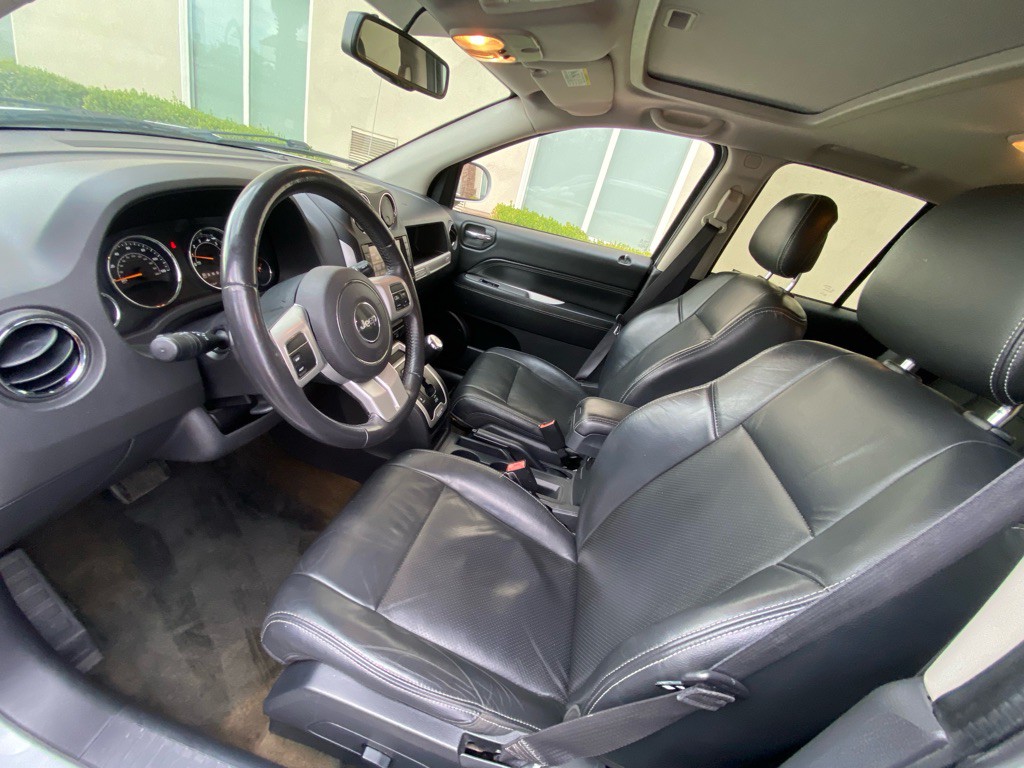 2016 Jeep Compass Image 7