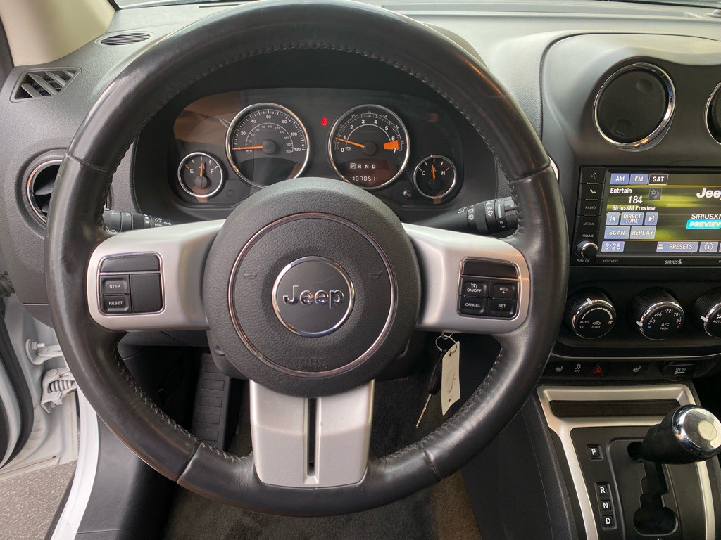 2016 Jeep Compass Image 8