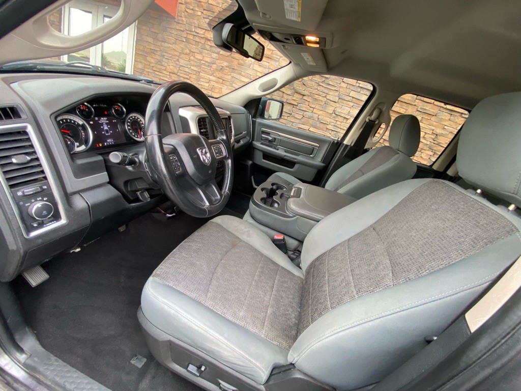 2017 RAM 1500 Image 7
