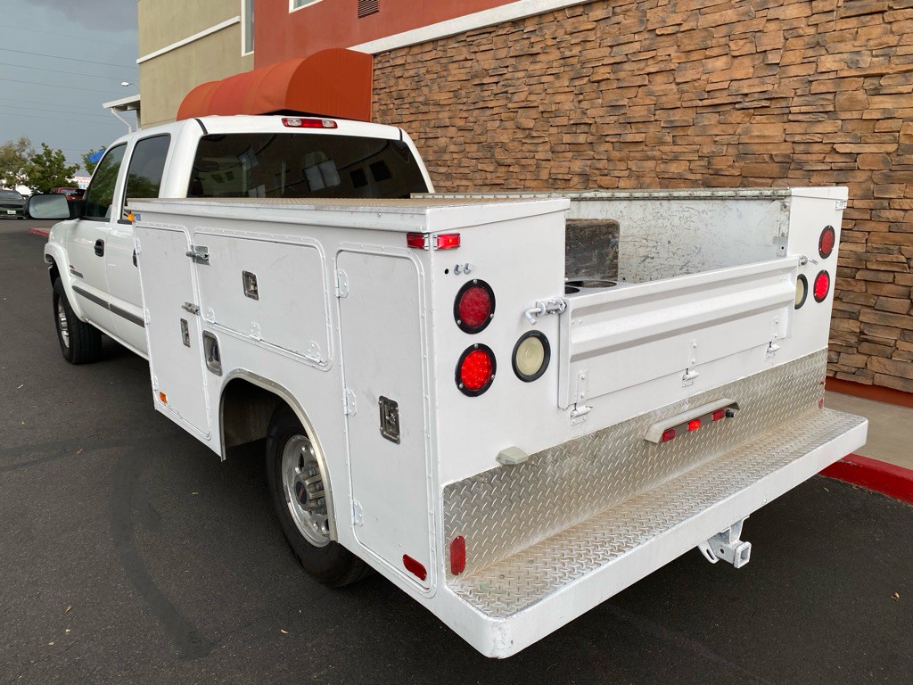 2004 GMC Sierra Image 6
