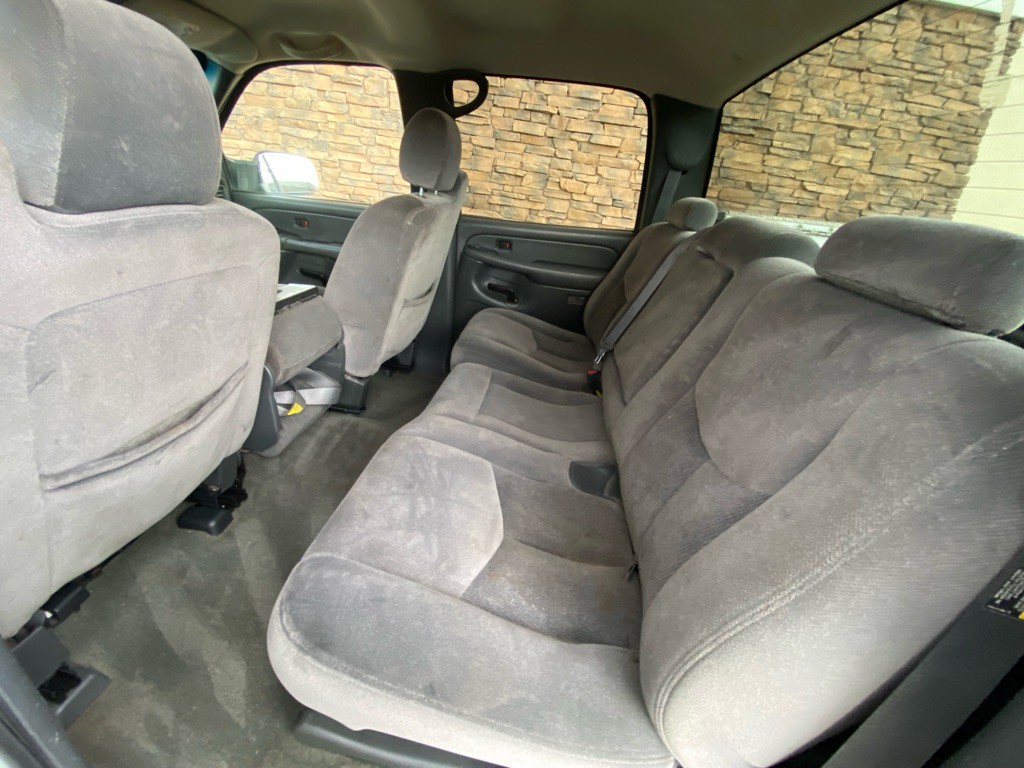 2004 GMC Sierra Image 10