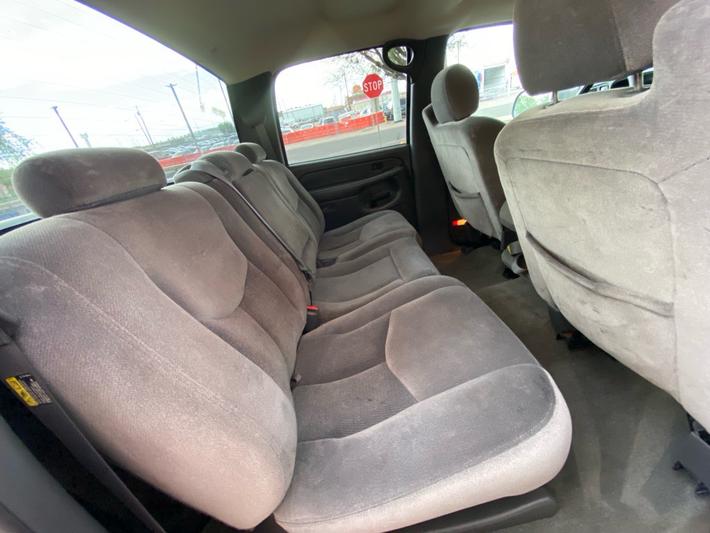 2004 GMC Sierra Image 11