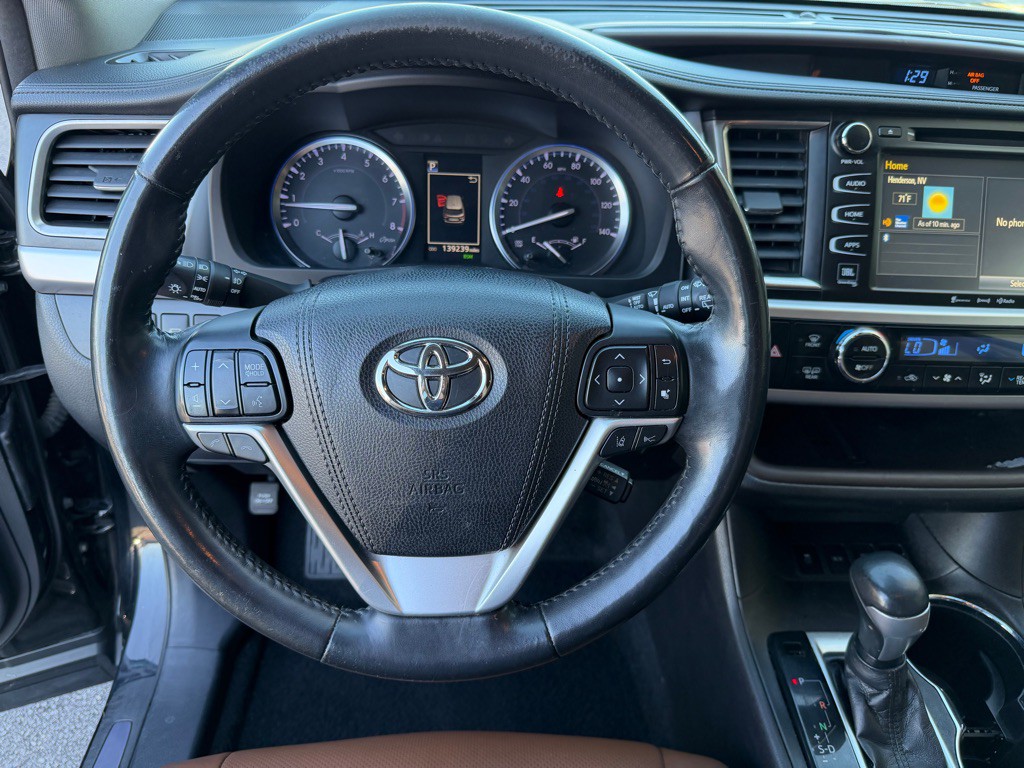 2018 Toyota Highlander Image 8