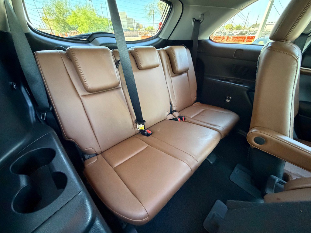 2018 Toyota Highlander Image 13