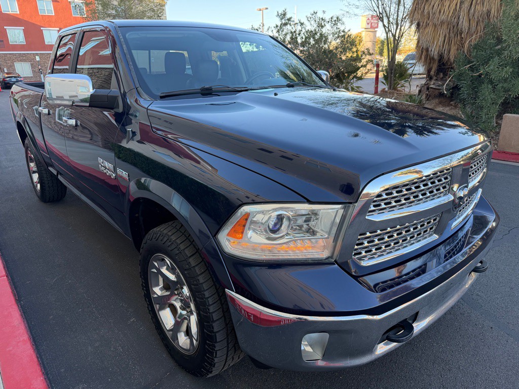 2015 RAM 1500 Image 3