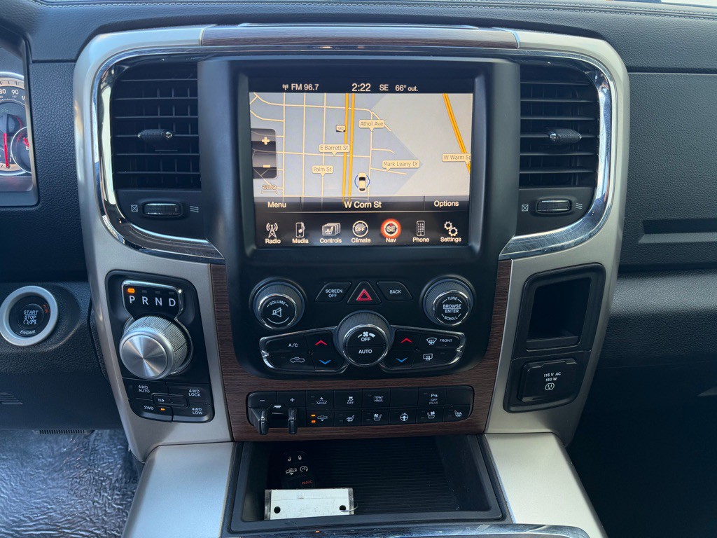 2015 RAM 1500 Image 9