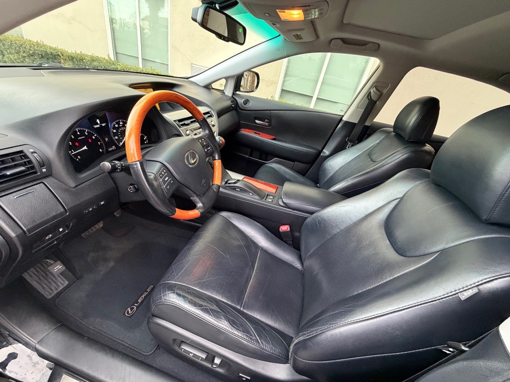 2010 Lexus RX Image 7