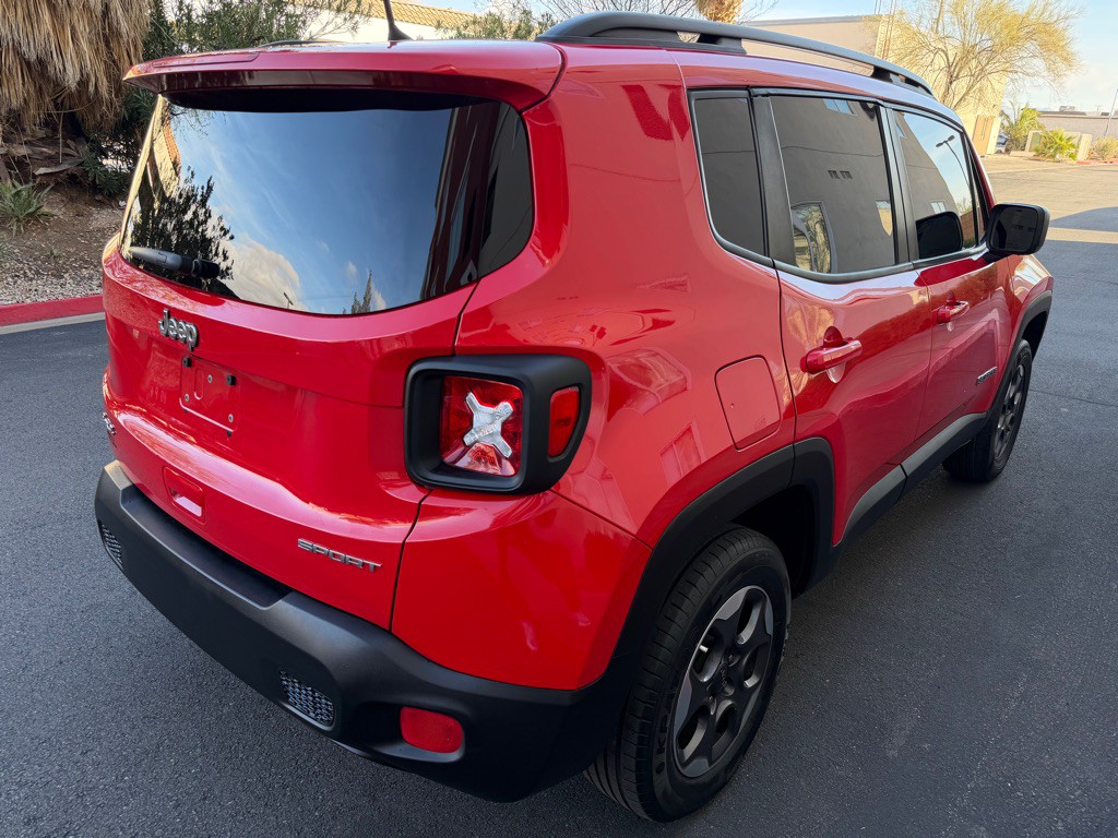 2018 Jeep Renegade Image 4