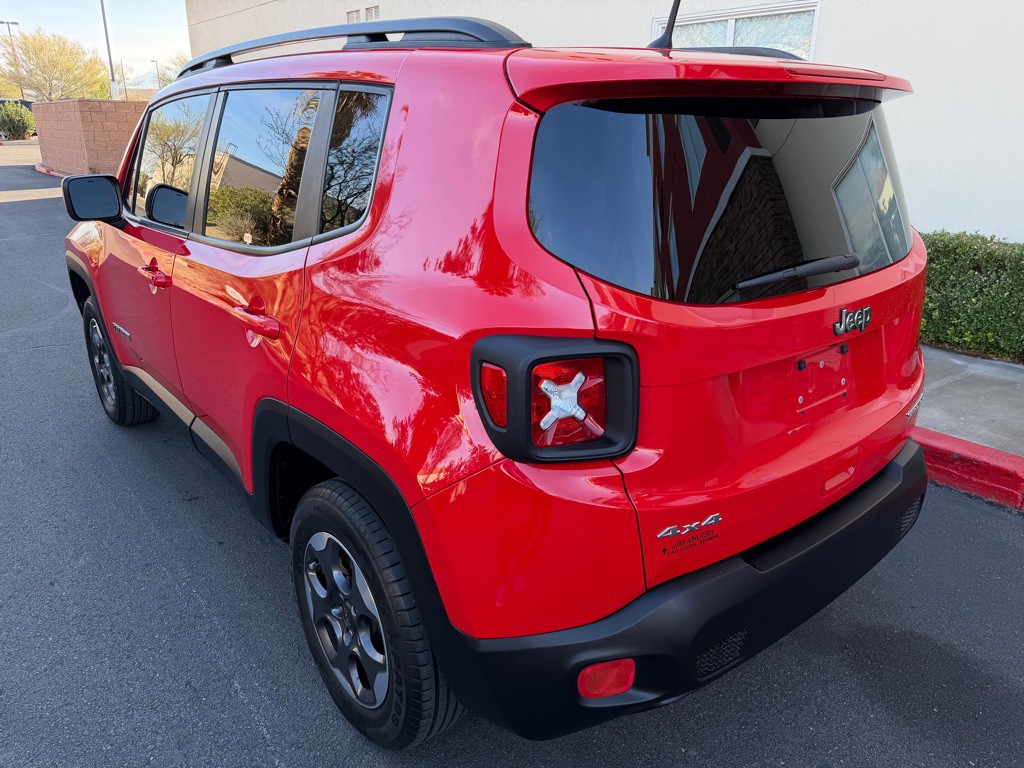 2018 Jeep Renegade Image 6