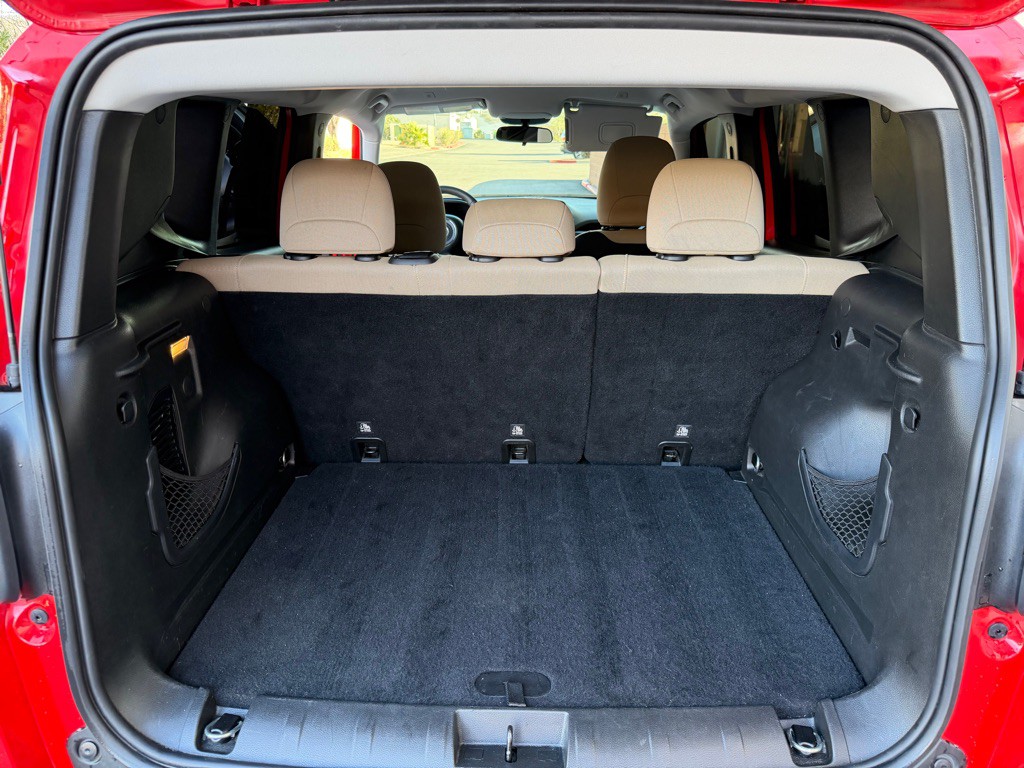 2018 Jeep Renegade Image 12