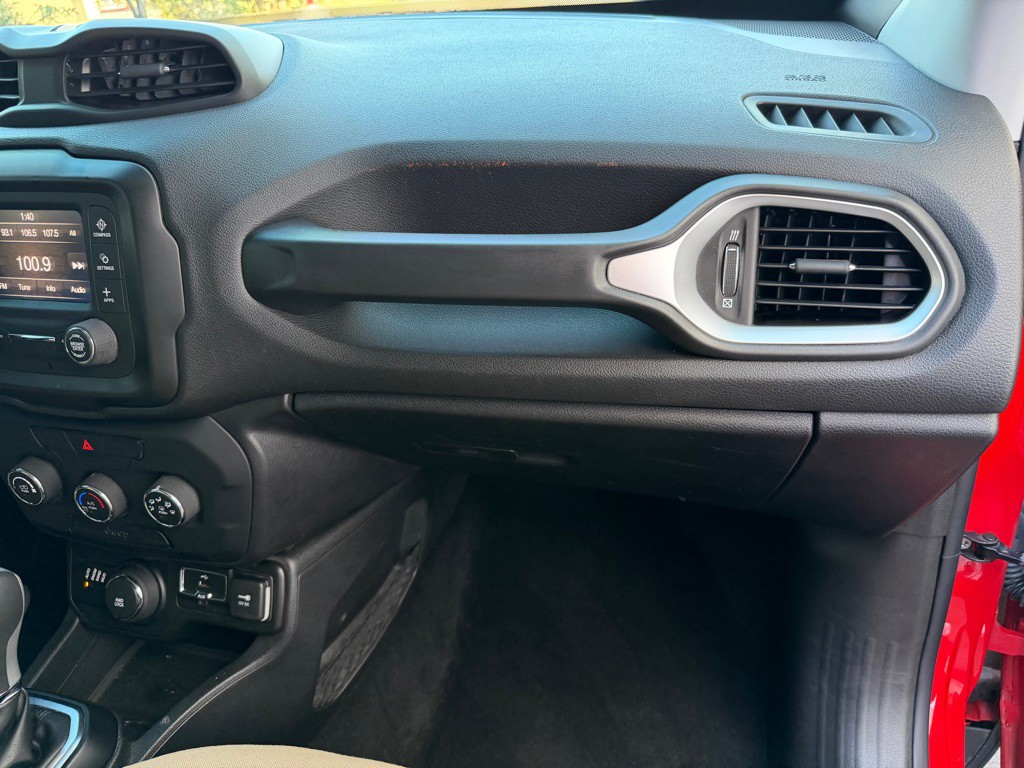 2018 Jeep Renegade Image 15